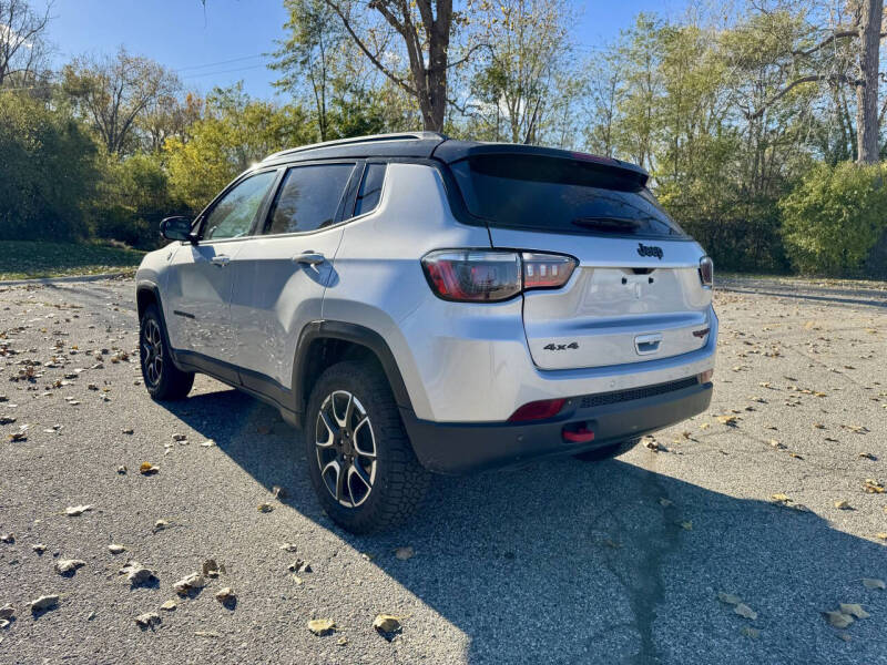 2025 Jeep Compass Trailhawk