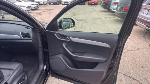 2016 Audi Q3 2.0T quattro Premium Plus