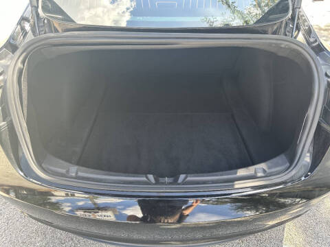 2019 Tesla Model 3 Mid Range