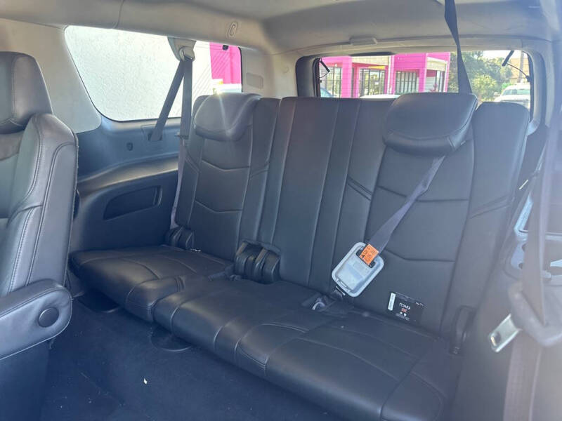 2016 Cadillac Escalade ESV Standard