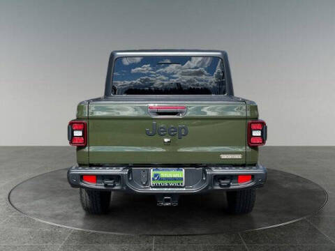 2021 Jeep Gladiator Freedom