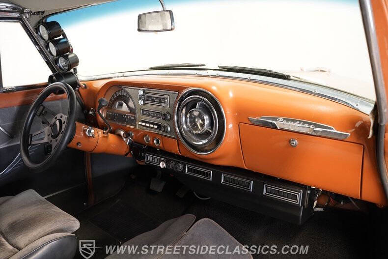 1954 Pontiac Star Chief