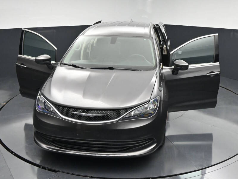 2017 Chrysler Pacifica Touring