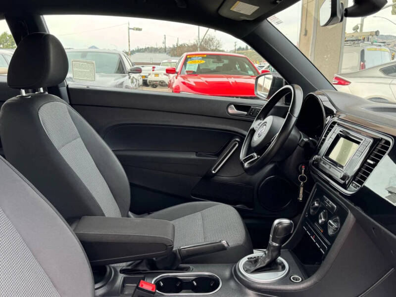 2017 Volkswagen Beetle