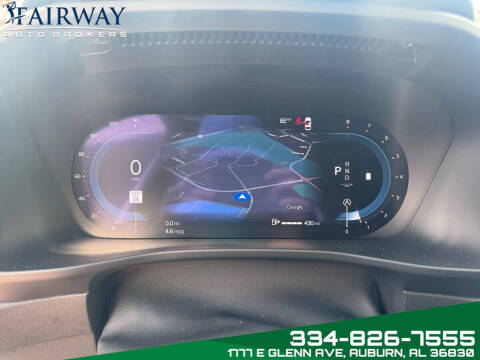 2024 Volvo XC40 B5 Plus Dark Theme