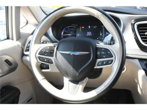 2019 Chrysler Pacifica Hybrid