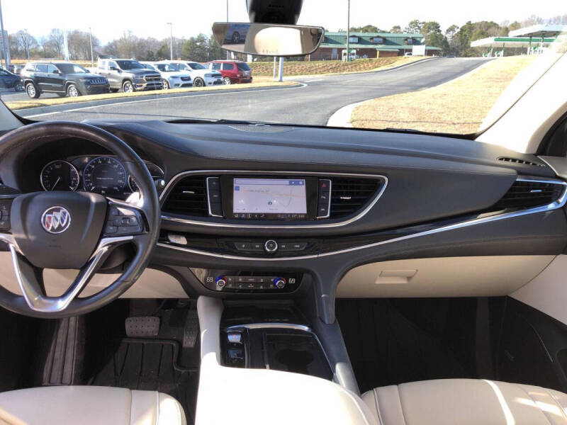 2022 Buick Enclave Avenir