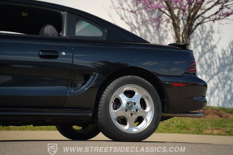 1995 Ford Mustang SVT Cobra