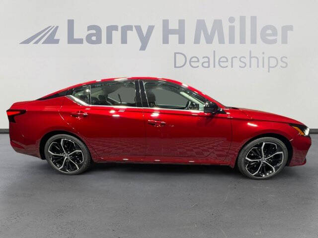 2025 Nissan Altima 2.5 SR