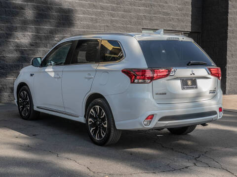 2018 Mitsubishi Outlander PHEV SEL