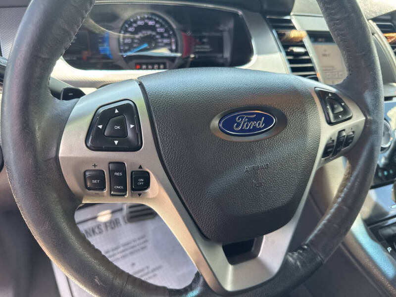 2019 Ford Taurus SHO