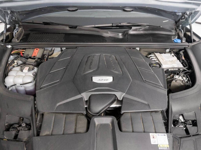 2023 Porsche Cayenne