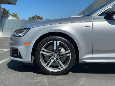 2018 Audi A4 2.0T quattro Prestige