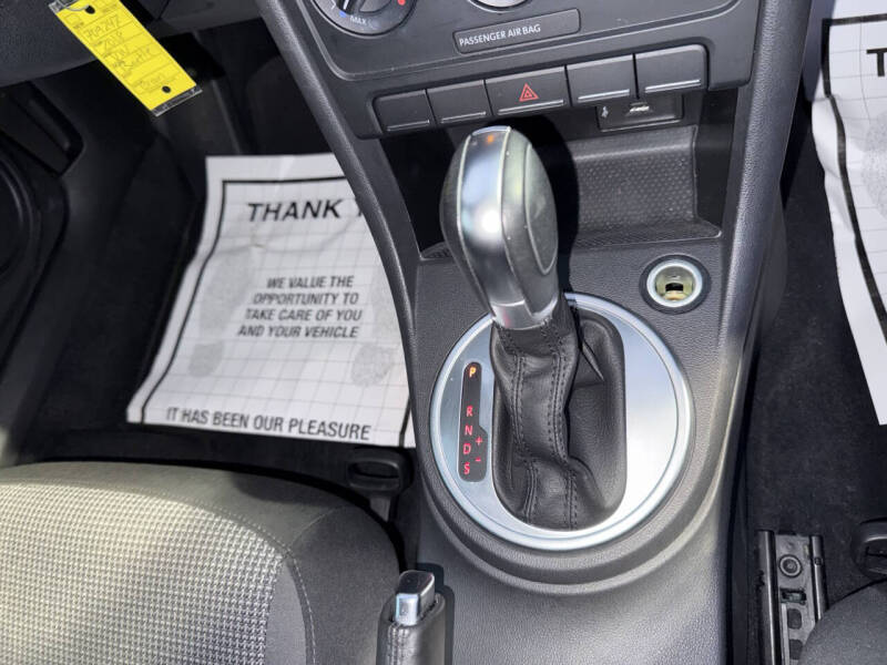 2018 Volkswagen Beetle 2.0T Coast