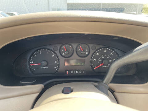 2006 Ford Taurus SE