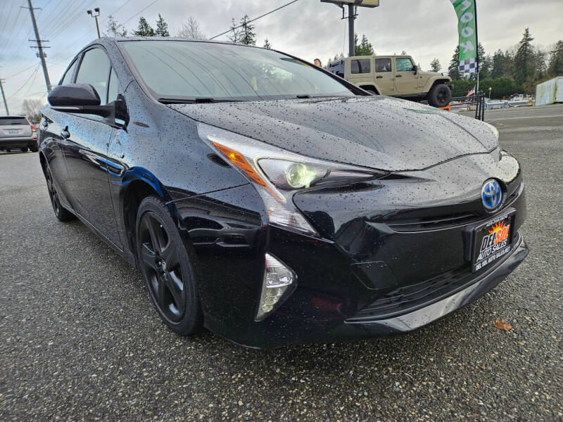 2016 Toyota Prius Three