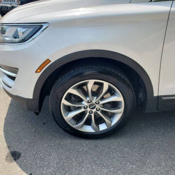 2017 Lincoln MKC Select