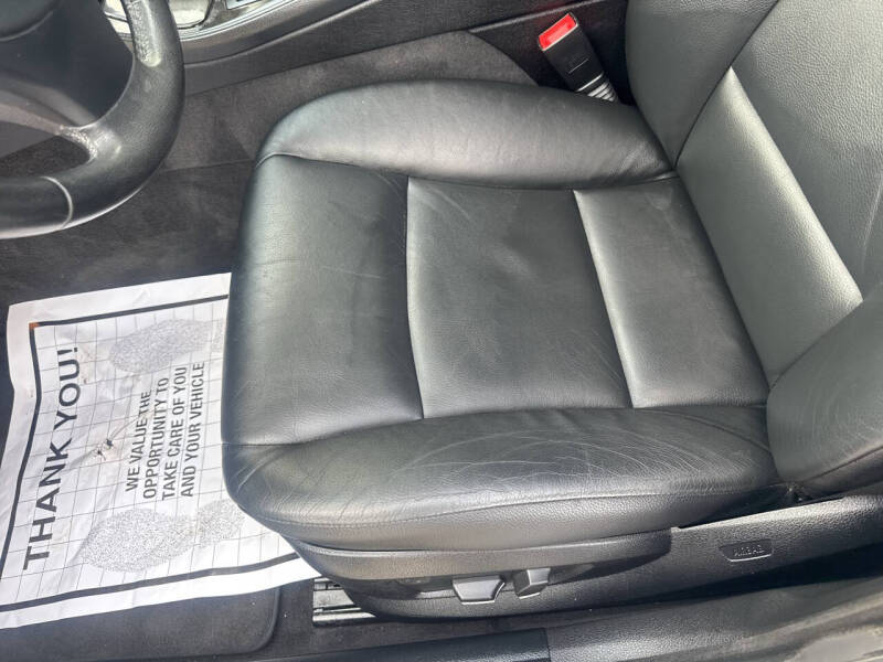 2013 BMW 5 Series 528i