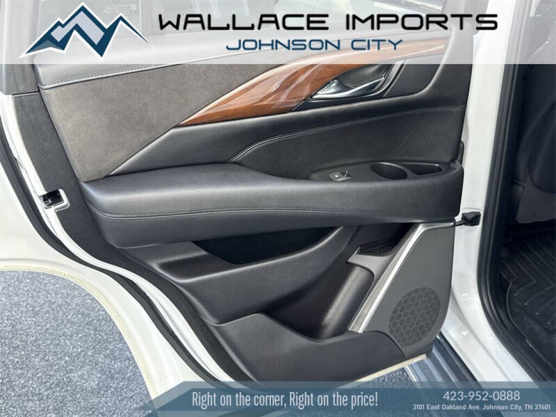 2020 Cadillac Escalade Luxury