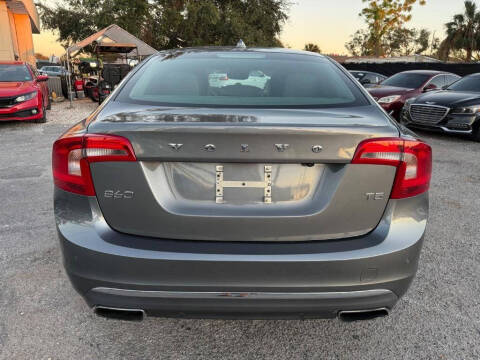 2017 Volvo S60 T5 Inscription Platinum