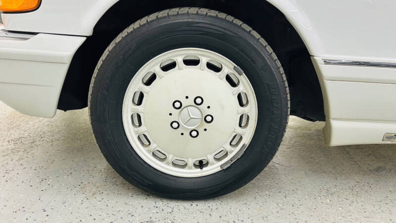 1990 Mercedes-Benz 350-Class 350 SDL