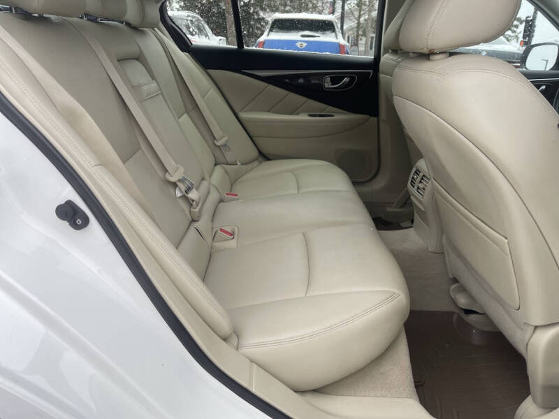 2018 Infiniti Q50 3.0T Luxe