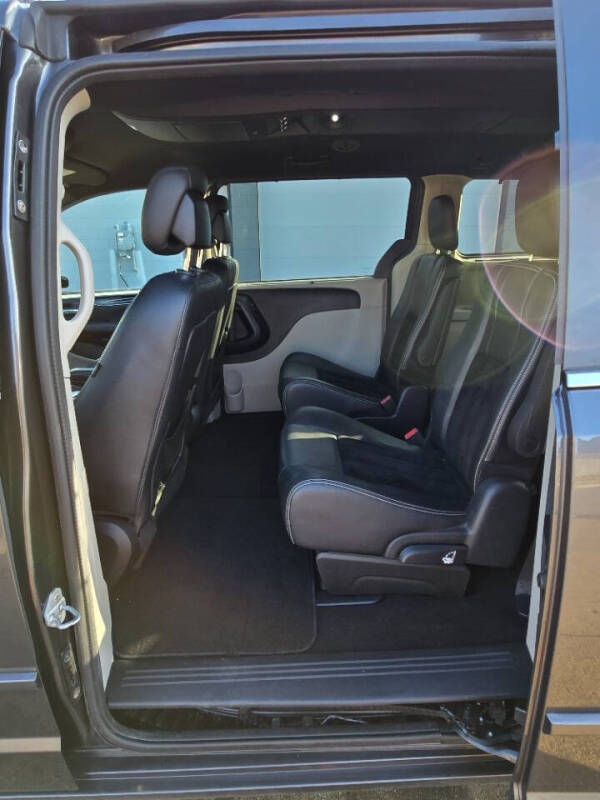 2016 Dodge Grand Caravan SXT