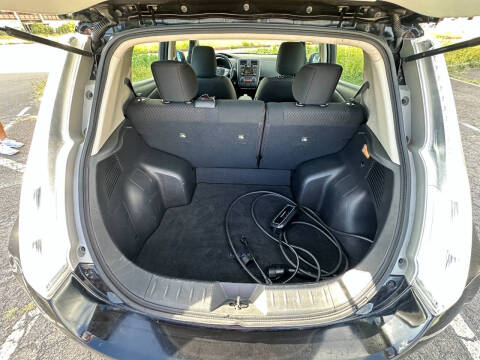 2015 Nissan LEAF S