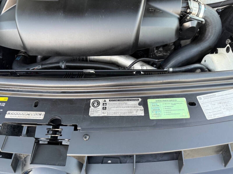 2013 Volkswagen Touareg TDI Lux