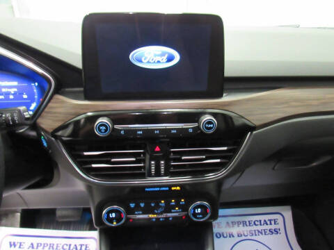 2020 Ford Escape Titanium