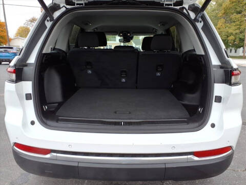 2023 Jeep Grand Cherokee Laredo