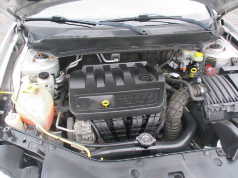 2009 Dodge Avenger SE