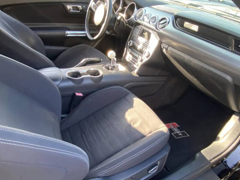 2017 Ford Mustang GT