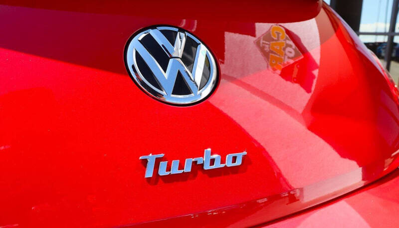 2018 Volkswagen Beetle Convertible 2.0T SE