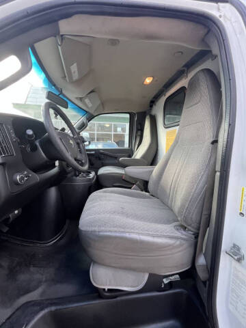 2018 Chevrolet Express 2500