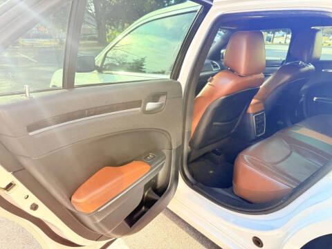 2018 Chrysler 300 Limited