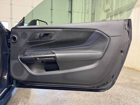 2025 Ford Mustang Dark Horse