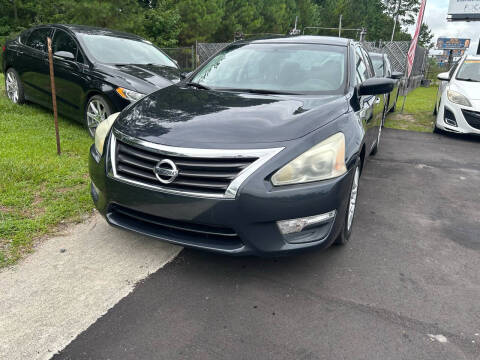 2015 Nissan Altima for sale at County Line Car Sales Inc. in Delco NC