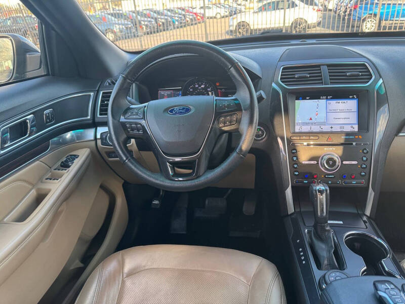 2017 Ford Explorer Limited