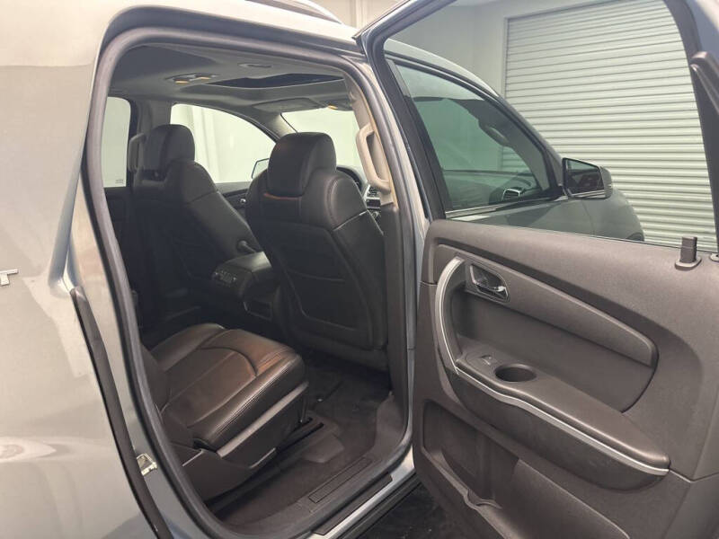 2008 GMC Acadia SLT-1