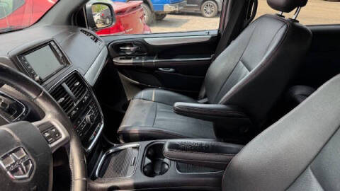 2016 Dodge Grand Caravan R/T