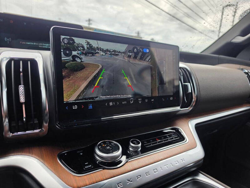 2026 Ford Expedition MAX King Ranch