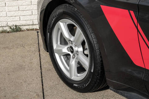 2017 Ford Mustang V6