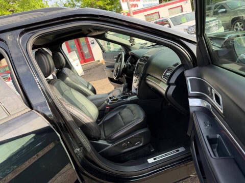 2018 Ford Explorer Sport
