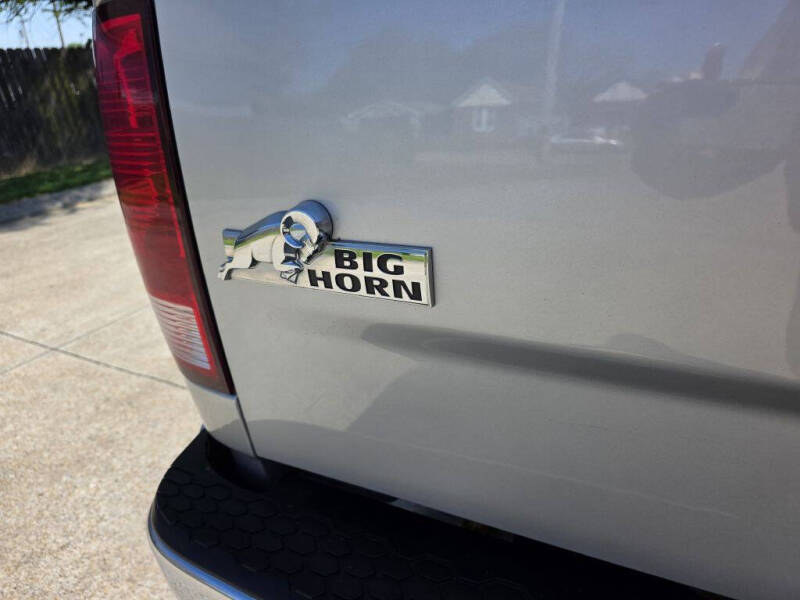 2017 RAM 1500 SLT