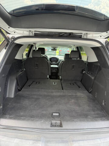 2021 Chevrolet Traverse LT Leather