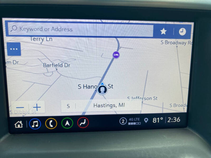 2021 GMC Acadia SLT