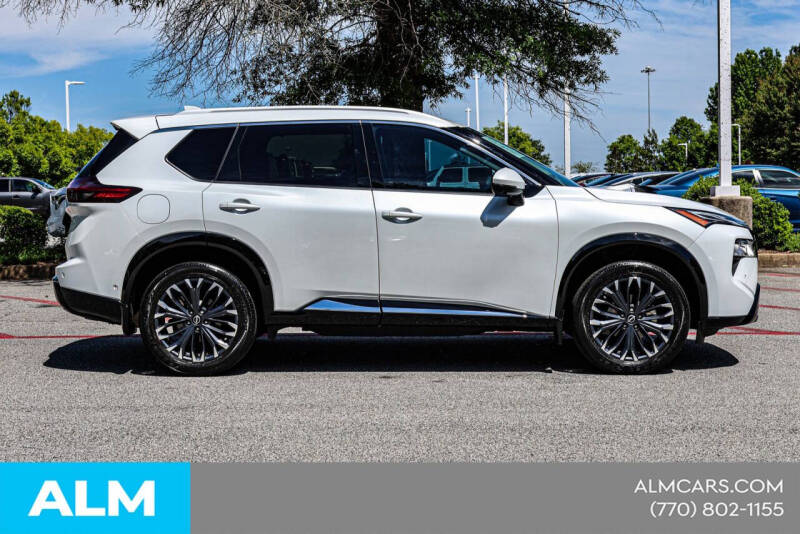 2024 Nissan Rogue Platinum