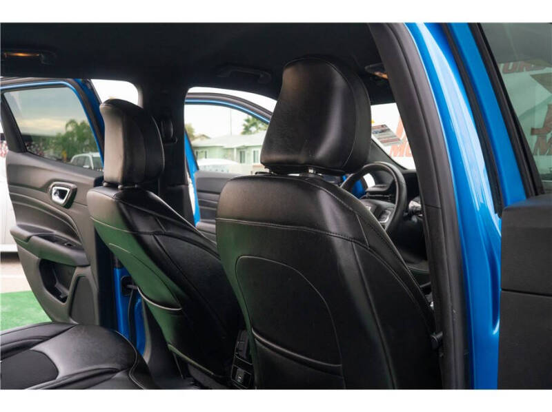 2023 Jeep Compass Altitude