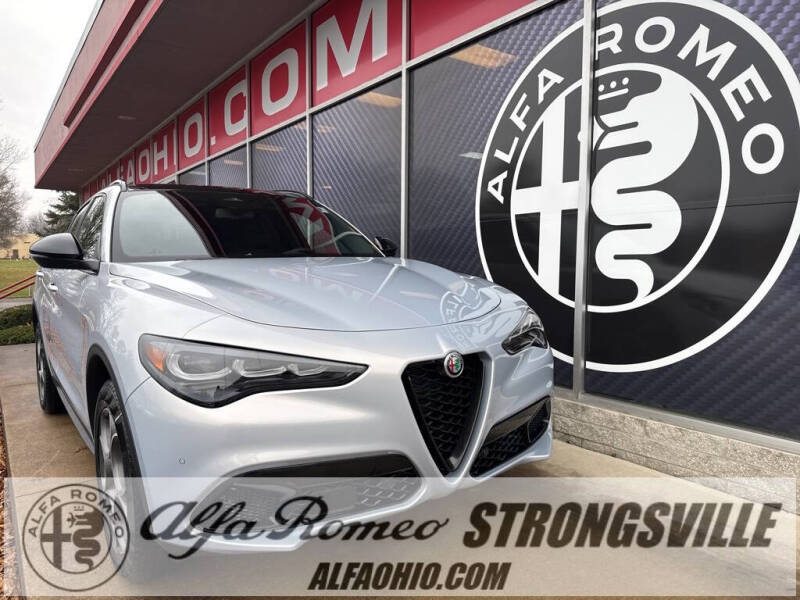 2025 Alfa Romeo Stelvio